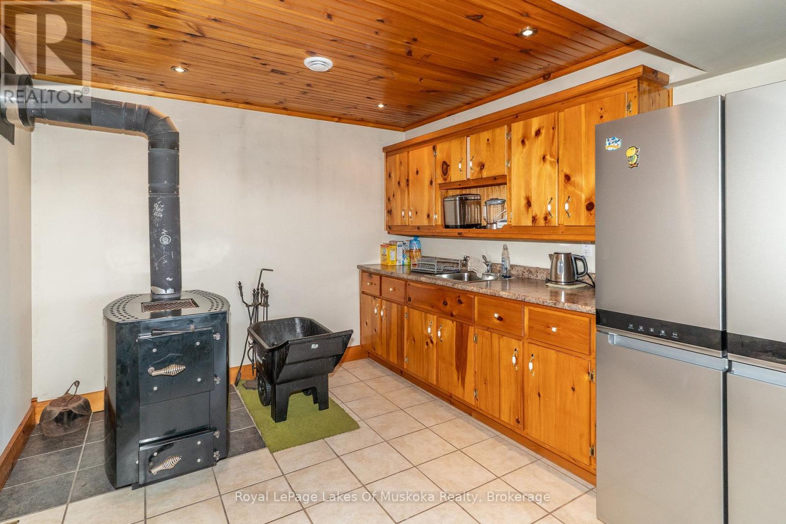382 60 HIGHWAY - Image 22