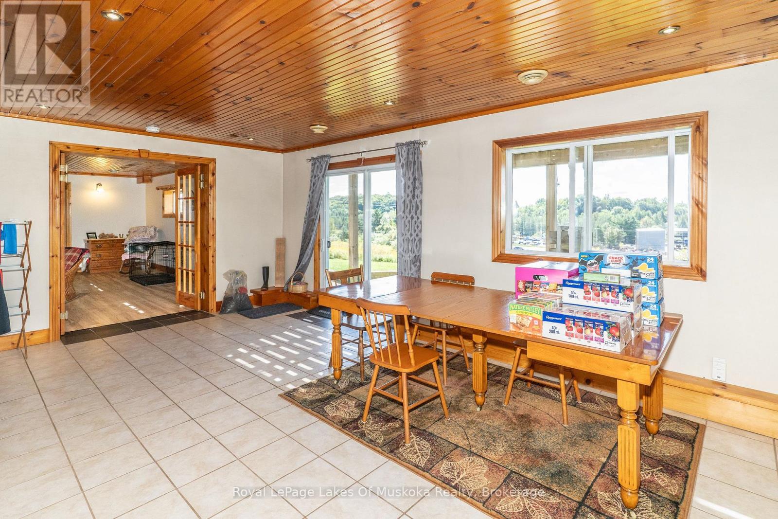 382 60 HIGHWAY - Image 23