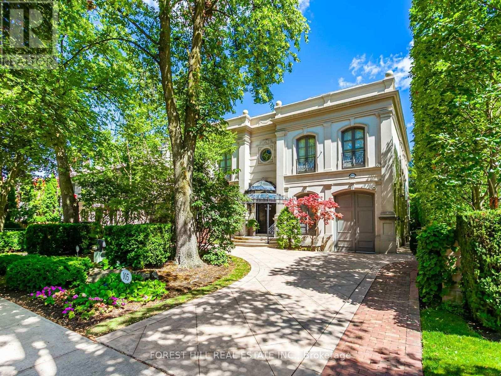 Photo of 105 Dunvegan Road
