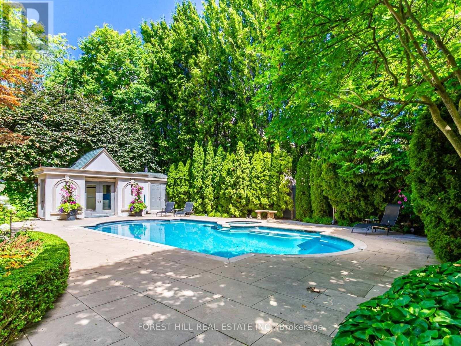 105 DUNVEGAN ROAD - 48
