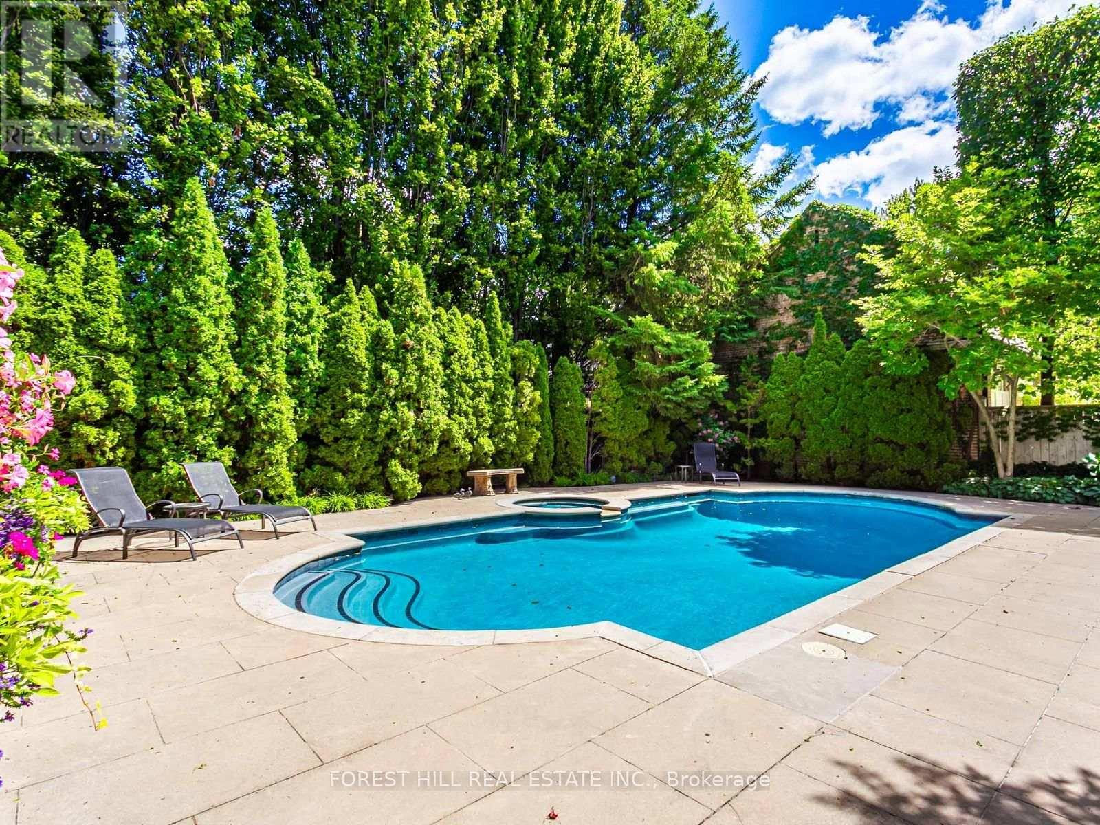 105 DUNVEGAN ROAD - 50