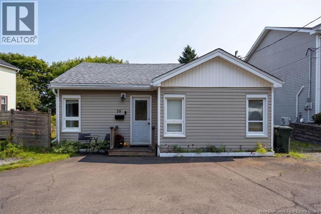 76 Saint Catherine Street - 1