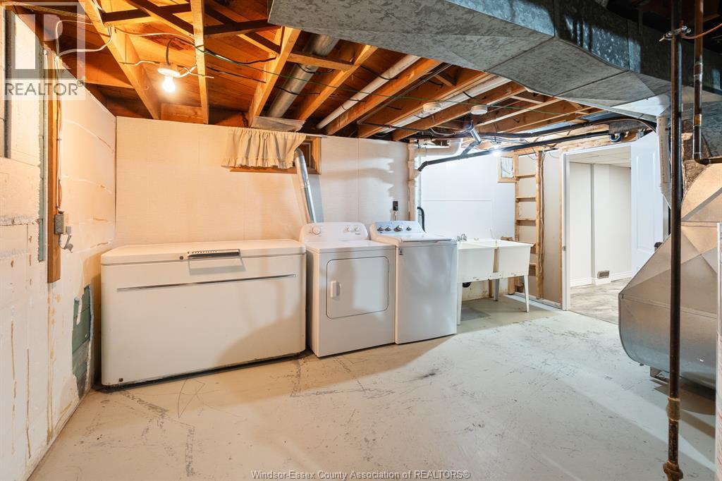 3631 Rankin AVENUE - 32