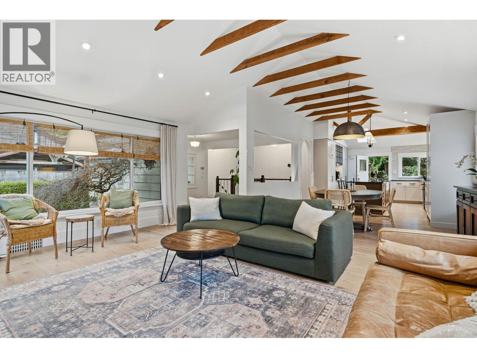 1335 RIDGEWOOD DRIVE, North Vancouver — photo 5
