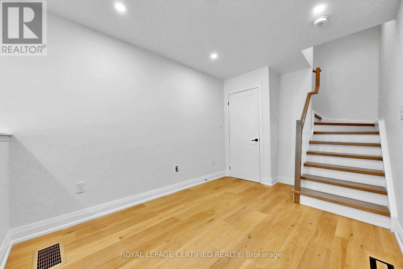 36 SILVESTER STREET, Ajax (Central East) — photo 6