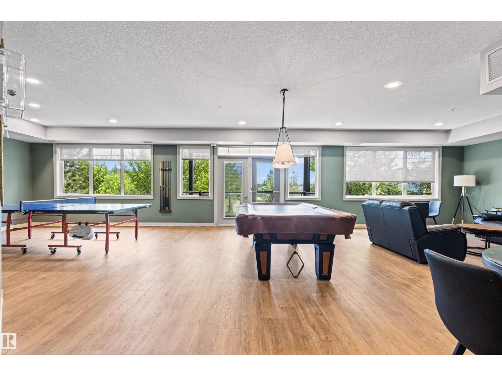 #112 12408 15 AV SW - 44