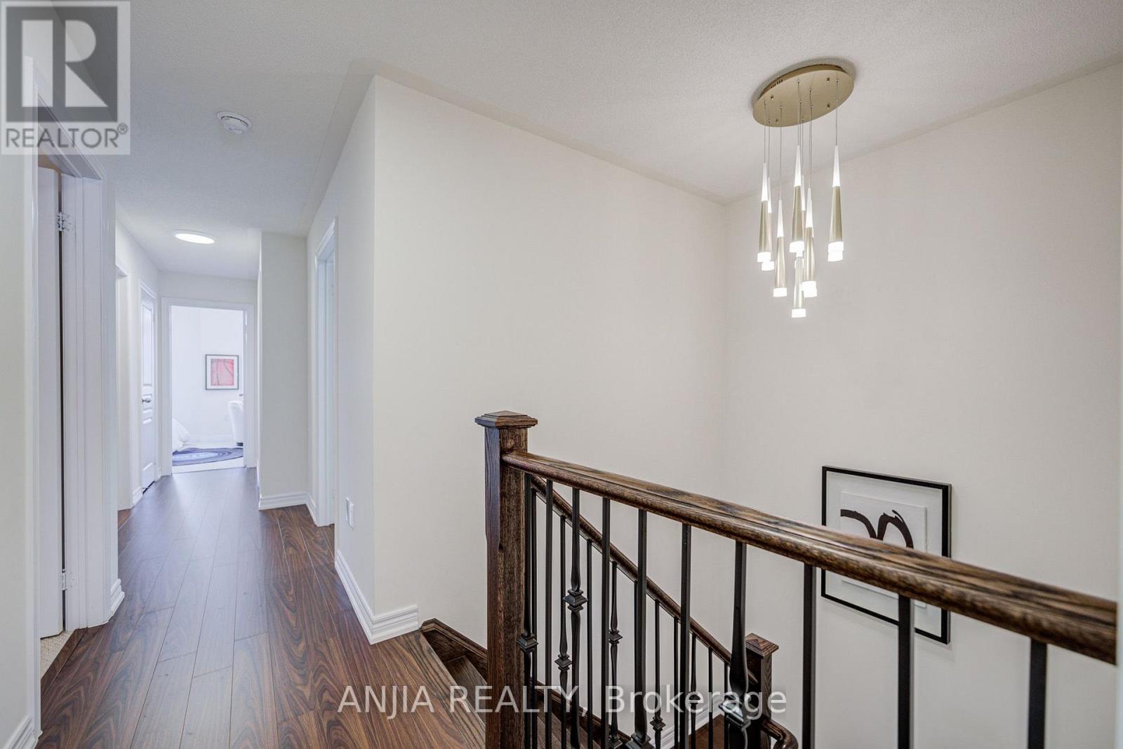 205 HARBORD STREET - 29