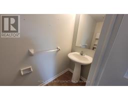 6 - 17 Cheltenham Road, Barrie, ON L4M0E7 Photo 6