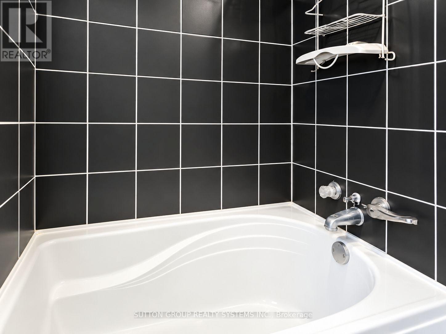 1139 DOVERCOURT ROAD - 6