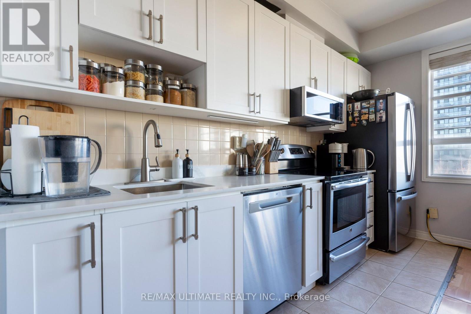 #406 1415 LAWRENCE AVENUE W - 10
