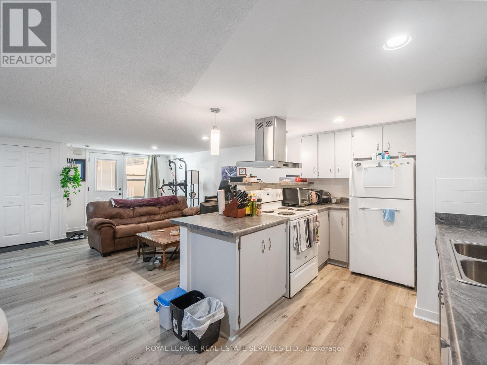 346 INDIAN ROAD CRESCENT - Image 45
