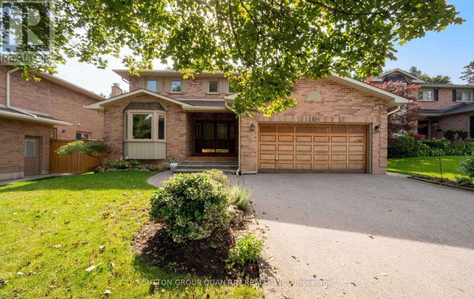 Photo of 1896 Stoneybrook Court