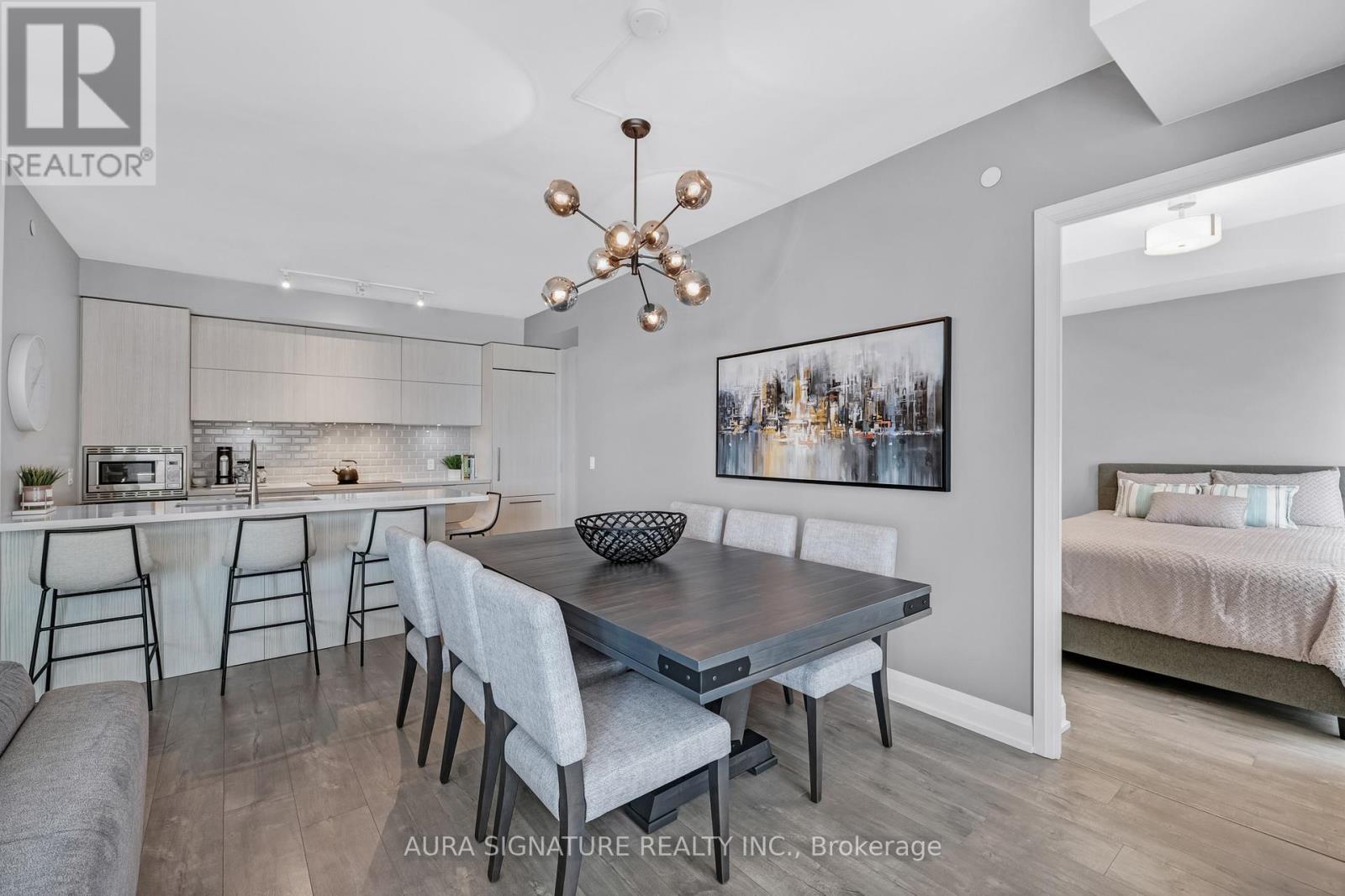 #901 110 MARINE PARADE DRIVE - 14