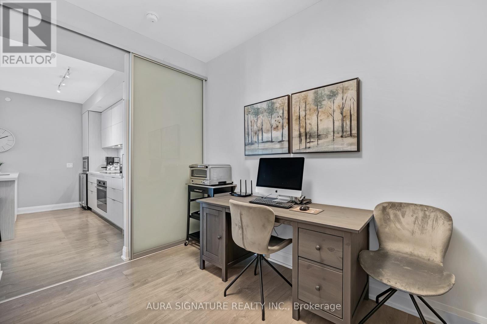 #901 110 MARINE PARADE DRIVE - 34