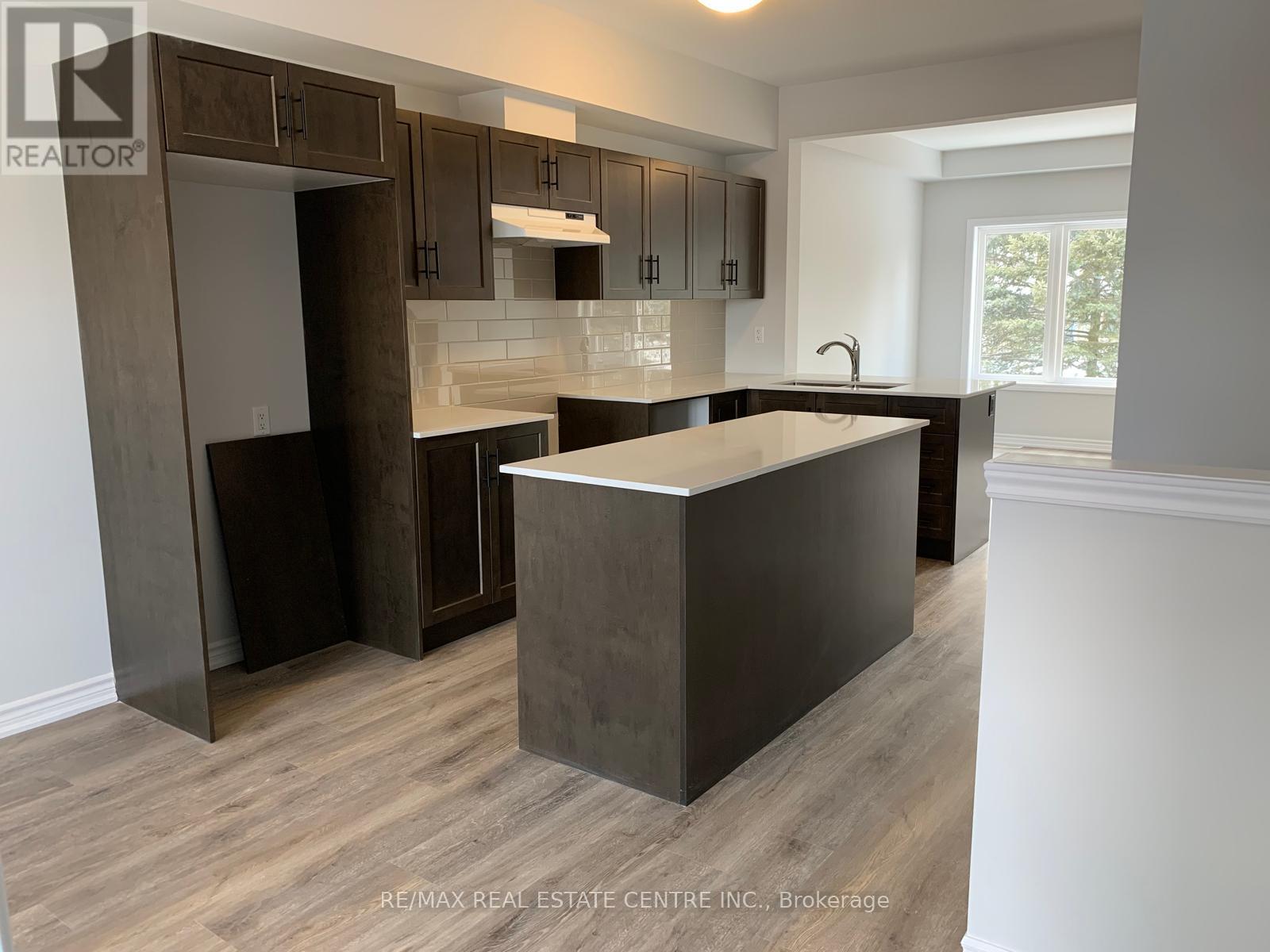 35 - 124 COMPASS TRAIL, Cambridge — photo 5
