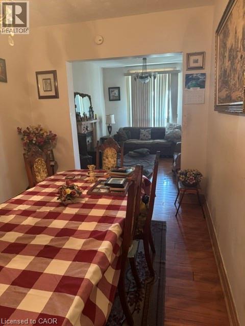 143 ELGIN Street - 3