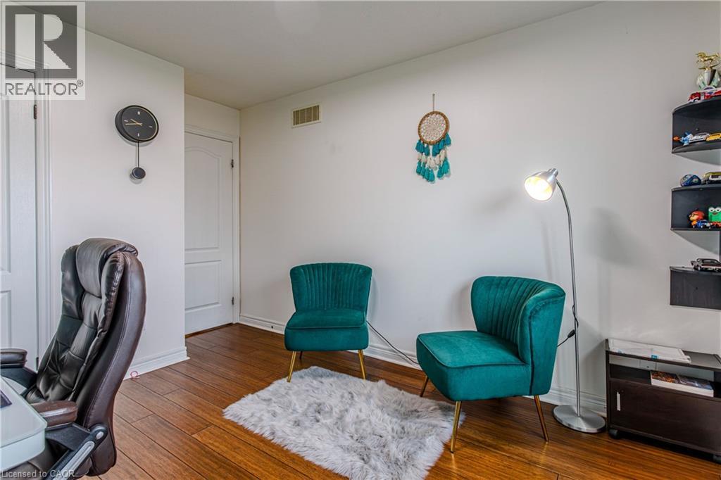 49 MARINA POINT Crescent - 25