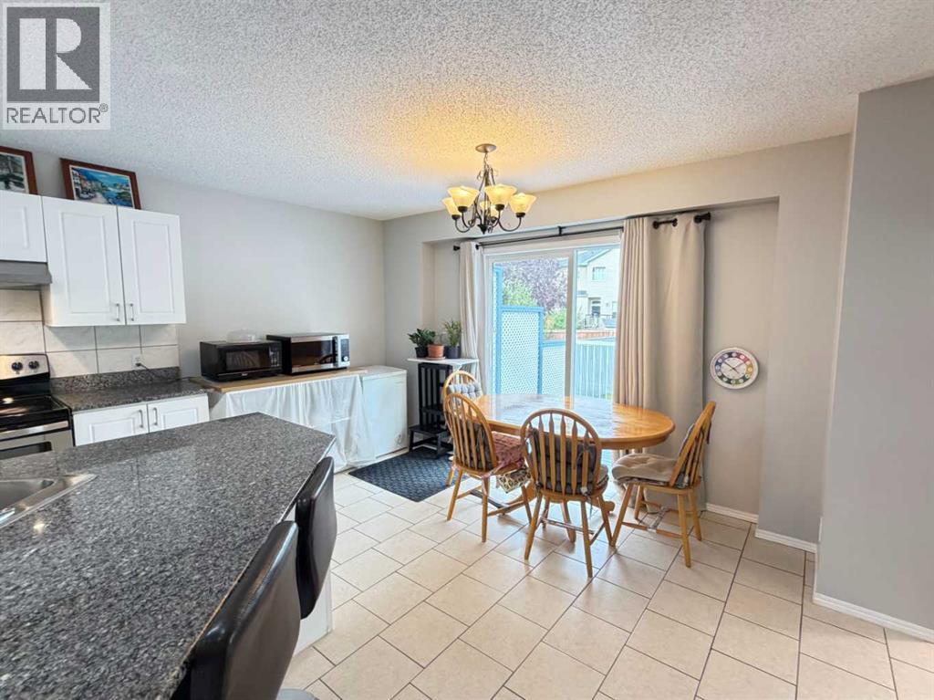 52 Citadel Meadow Court NW - 15