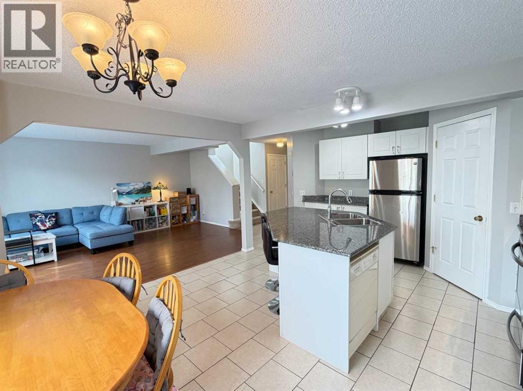 52 Citadel Meadow Court NW - 11