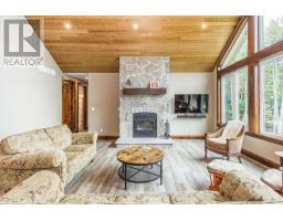 Sunroom - 60 Wurm Road, Magnetawan, ON P0A1P0 Photo 10