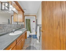 43 Sandy Lake Drive, Leamington, ON N8H5K4 Photo 34