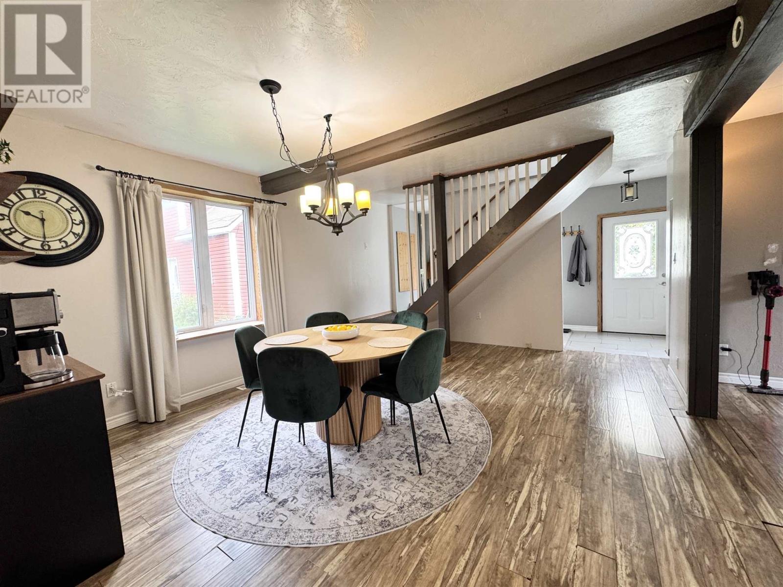 45 Elgin ST, Chapleau — photo 8