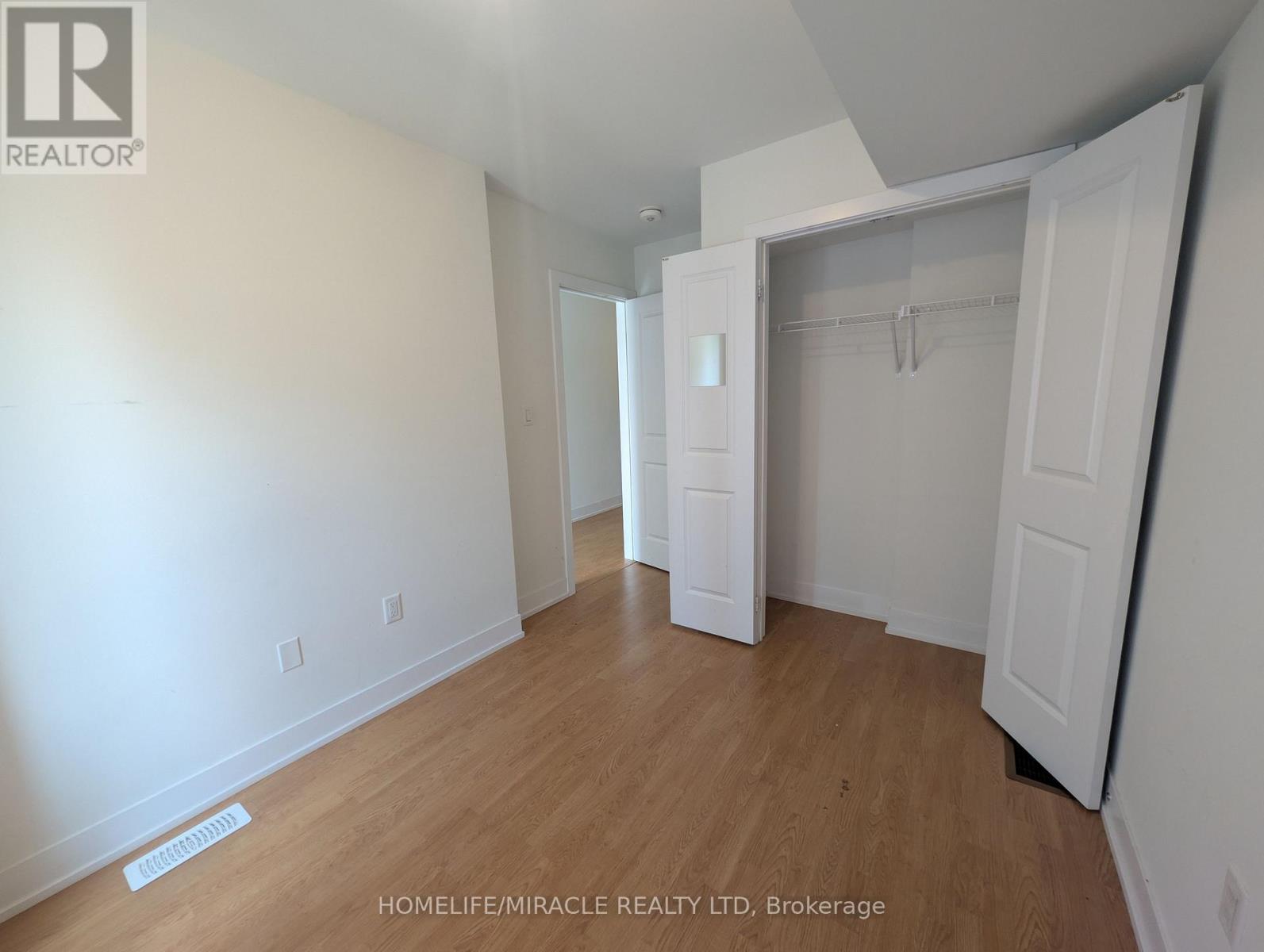 1553 MIDLAND AVENUE, Toronto (Bendale) — photo 5
