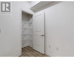 301 - 9618 Yonge Street, Richmond Hill, ON L4C0X5 Photo 27