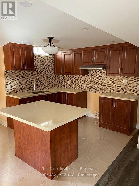 101 GLENABBEY DRIVE, Clarington (Courtice) — photo 3
