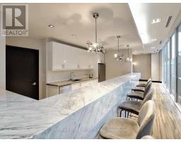 301 - 9618 Yonge Street, Richmond Hill, ON L4C0X5 Photo 32