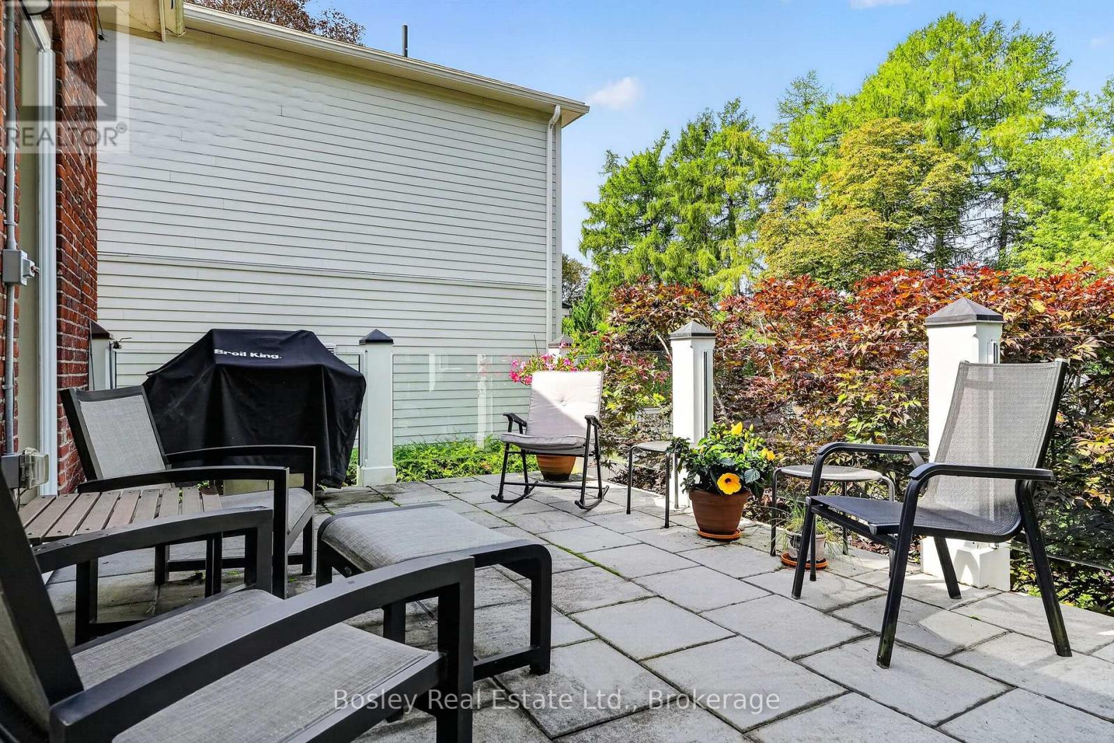 6 BALDWIN STREET - 38