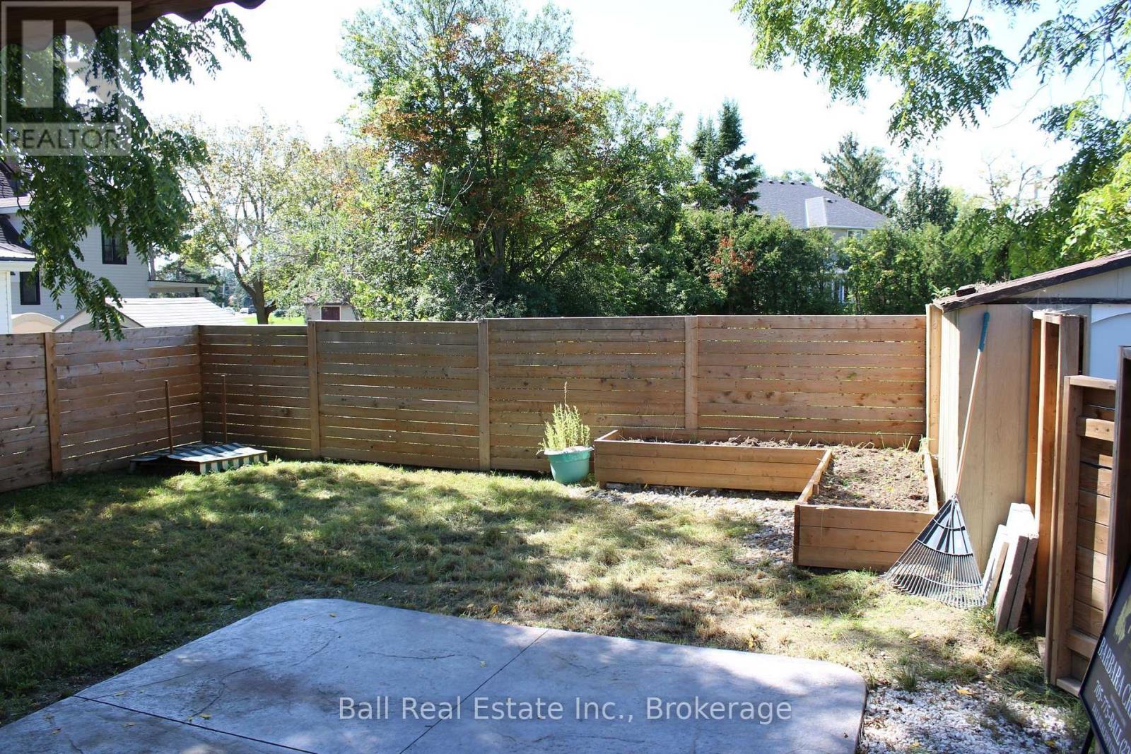 4 HOLDEN STREET, Belleville (Belleville Ward) — photo 5