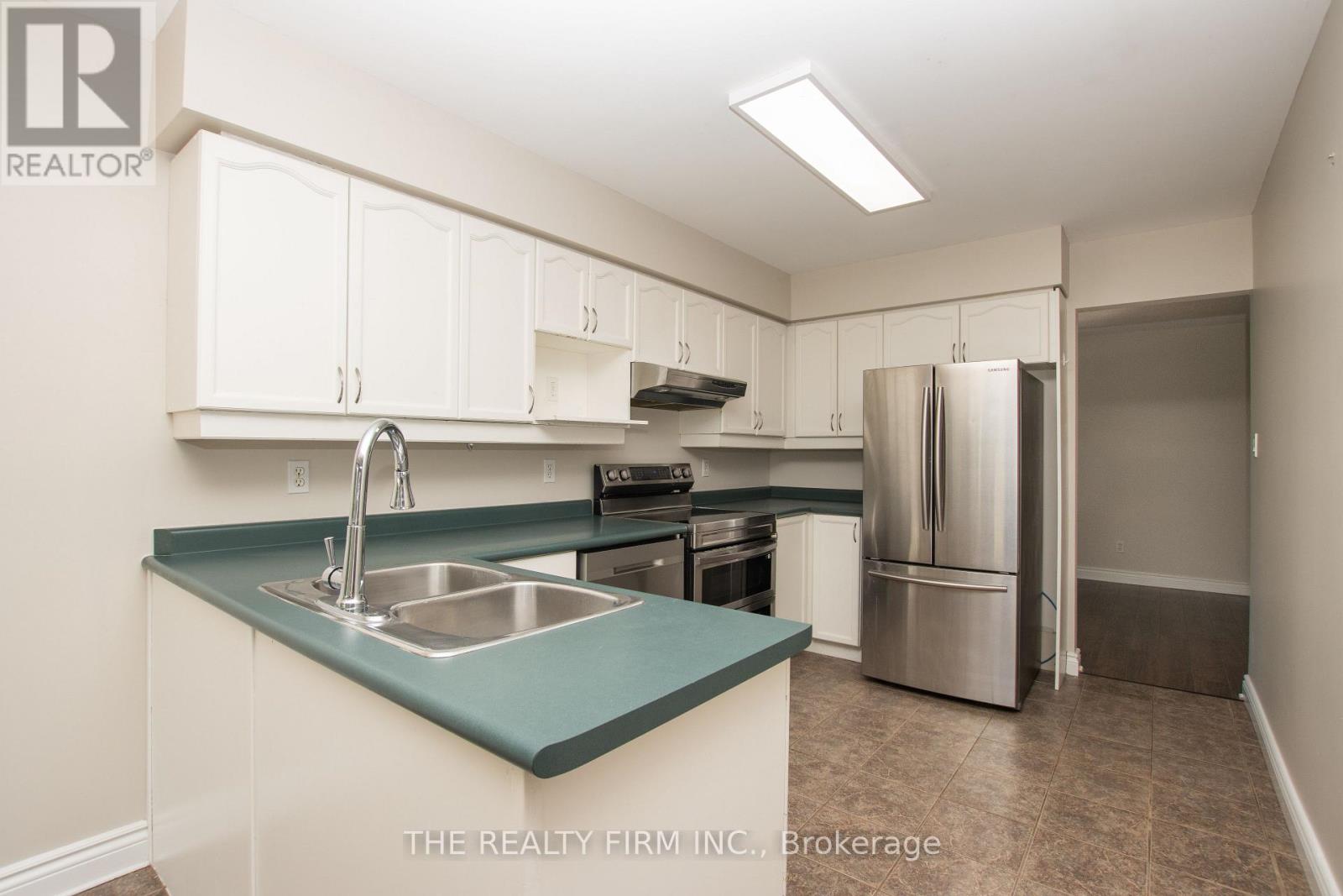 382 LIGHTHOUSE ROAD, London South (South U) — photo 9