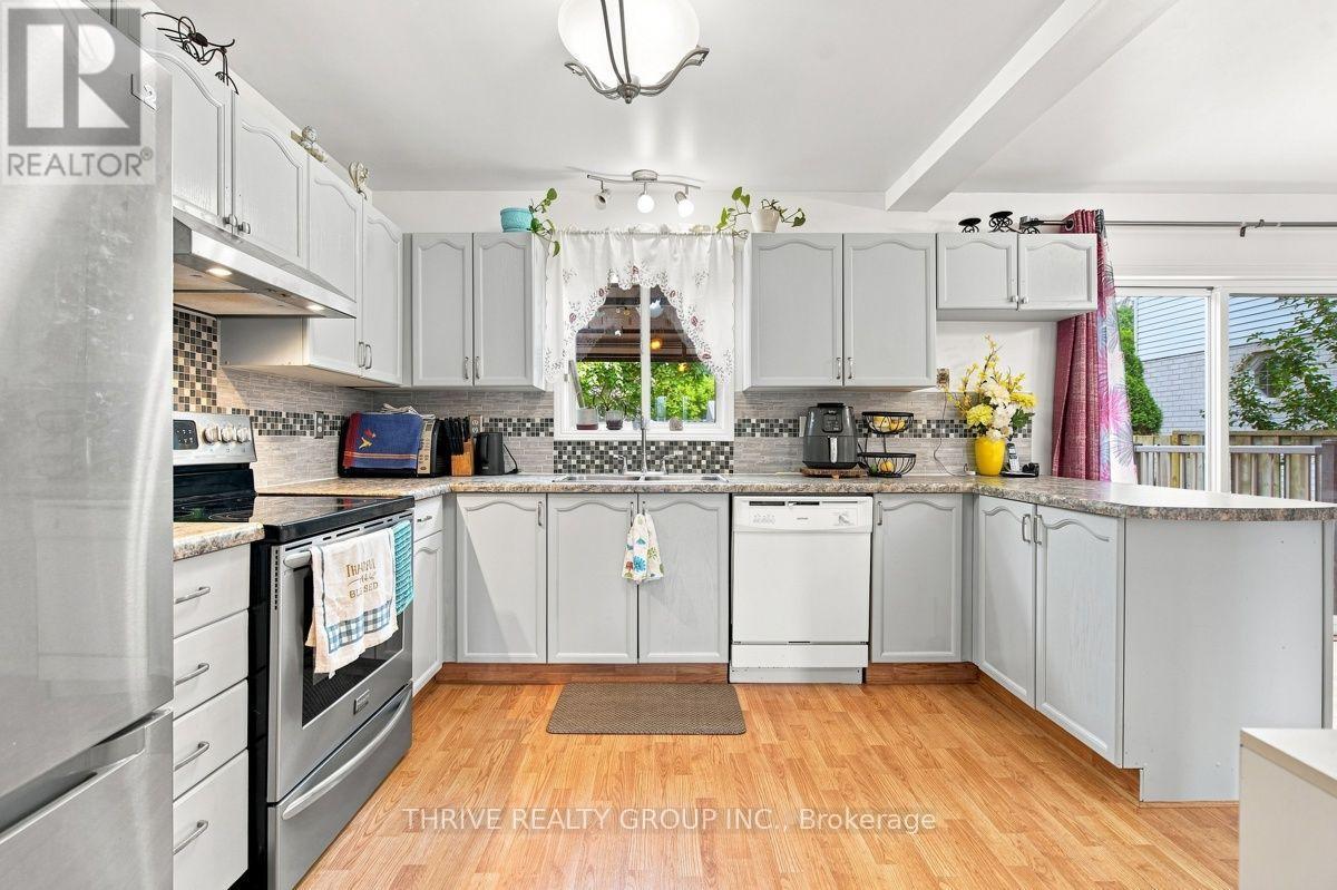 1 TANNER DRIVE, London East (East P) — photo 6