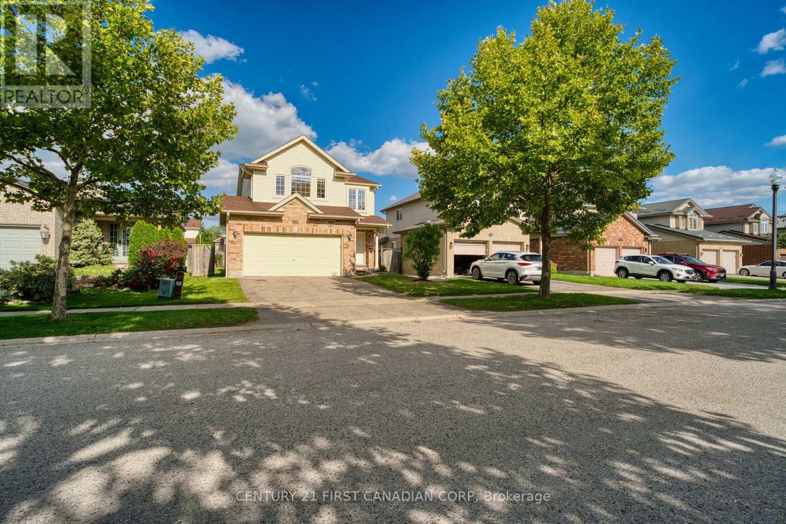 1748 ENNISMORE CRESCENT - Image 38