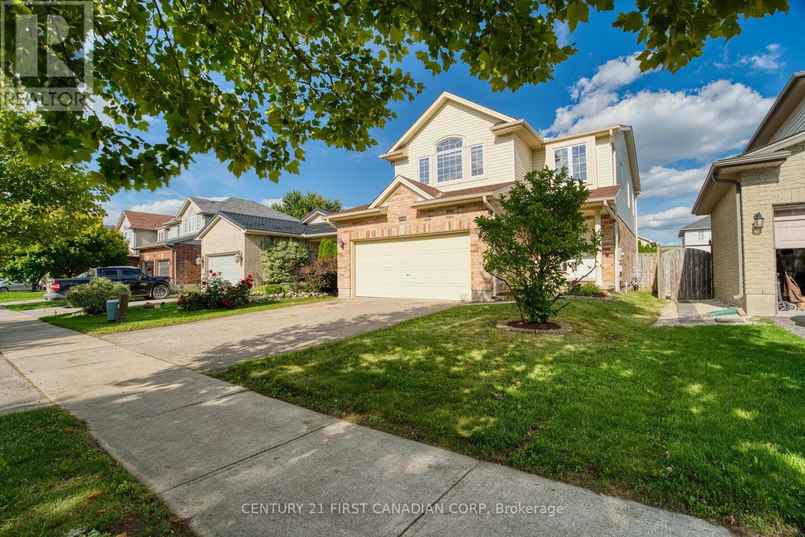 1748 ENNISMORE CRESCENT - 39