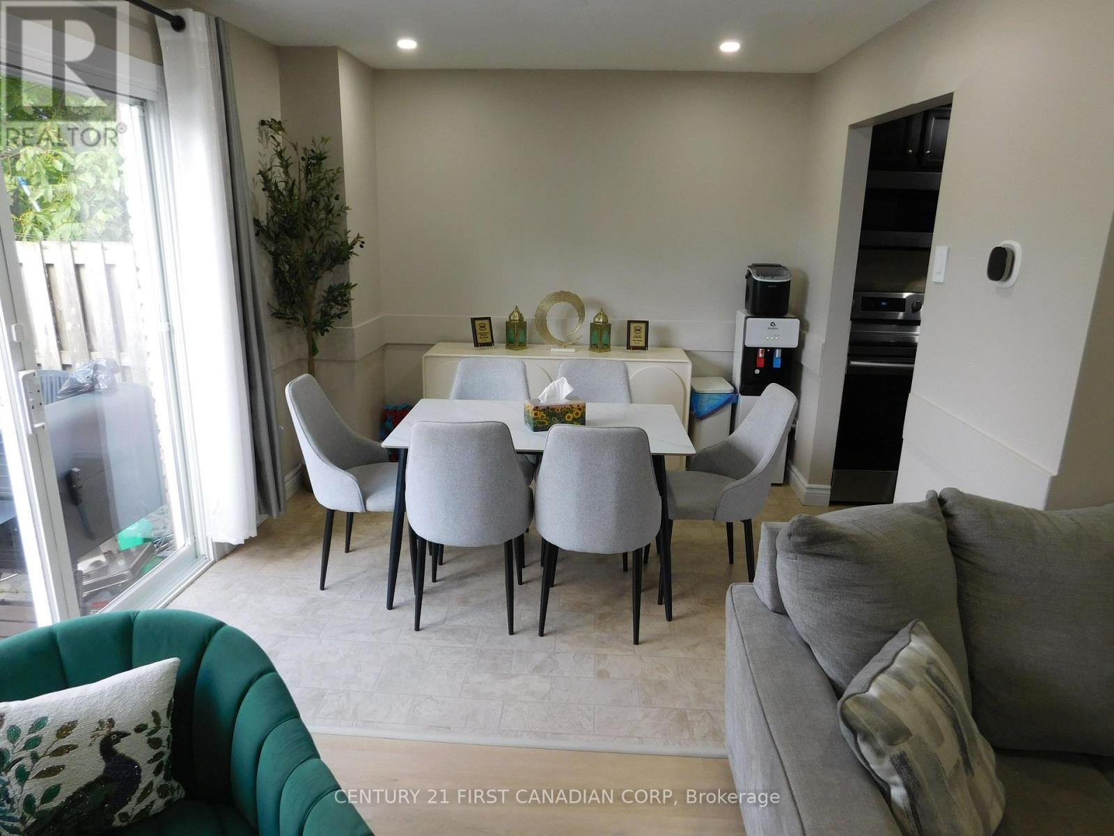 #2 500 OSGOODE DRIVE - Image 10