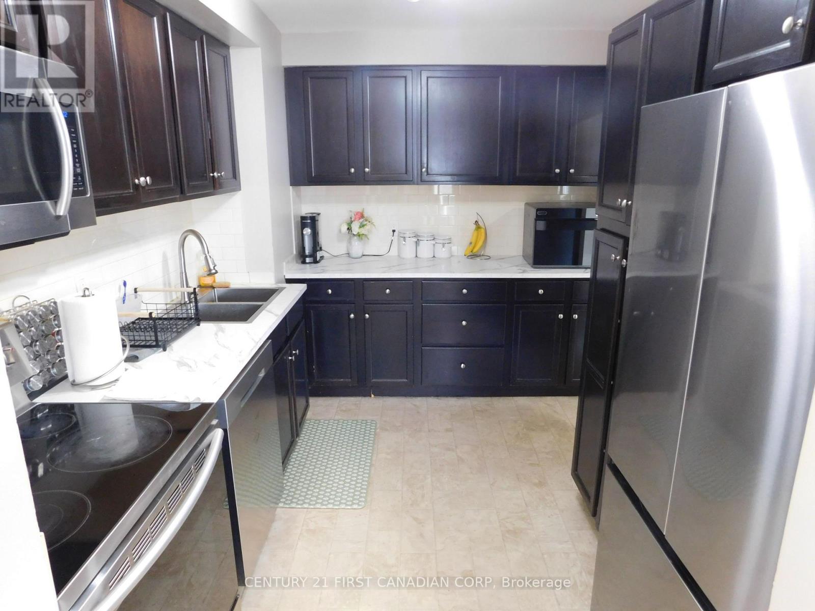 #2 500 OSGOODE DRIVE - 14