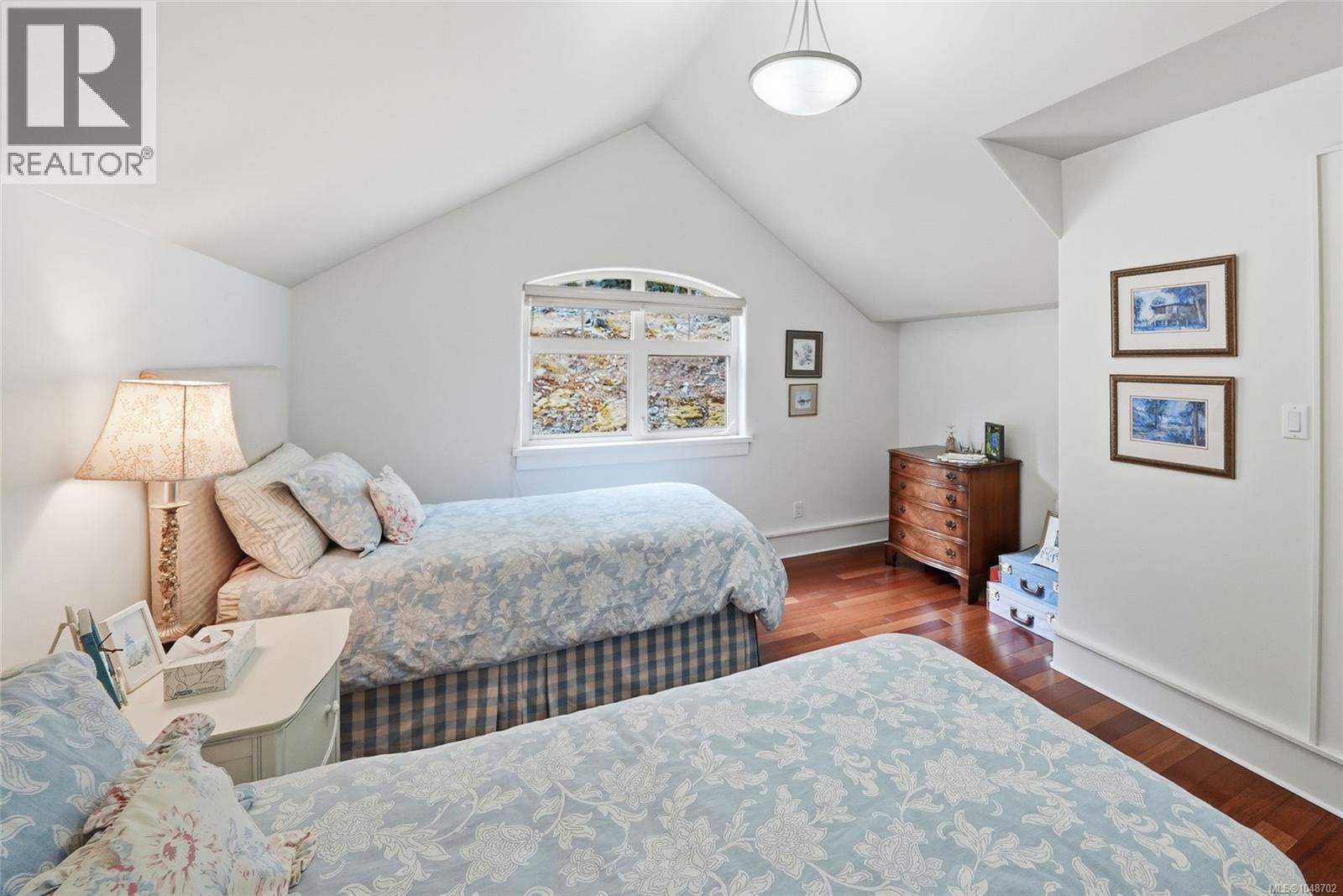 #4 2640 Andover Rd - 52