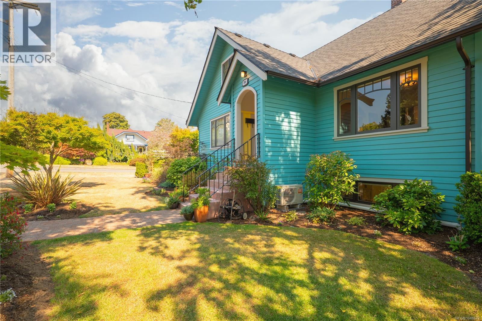 290 Vancouver Ave - Image 12