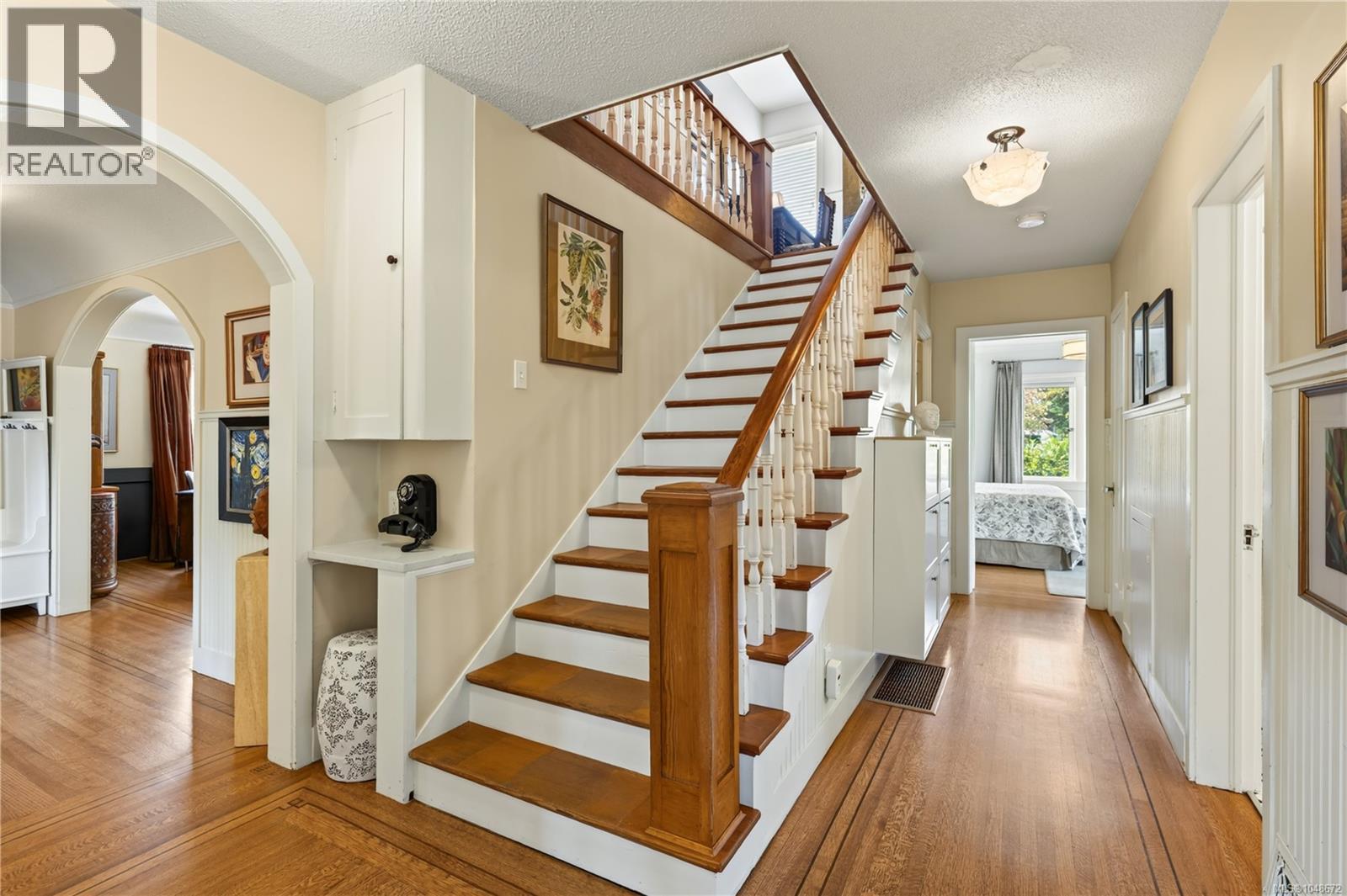 290 Vancouver Ave - 45