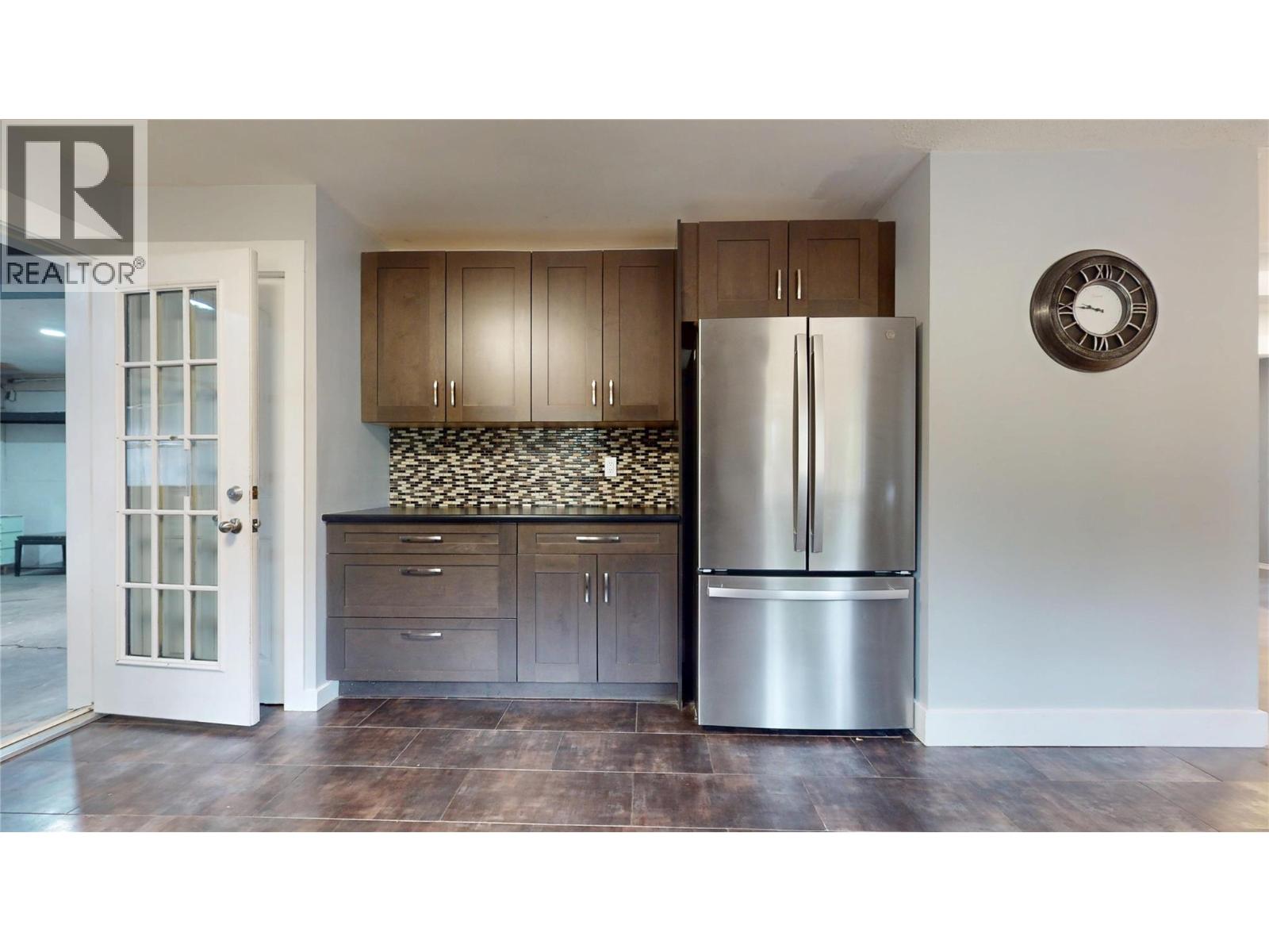 2001 8TH Avenue S - Image 3
