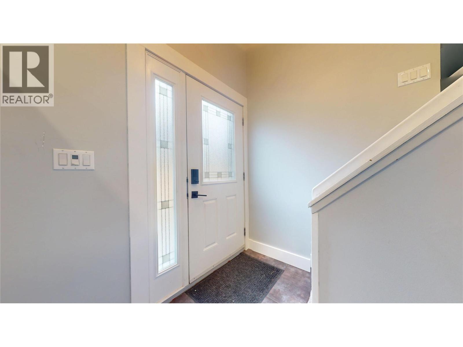 2001 8TH Avenue S - Image 20