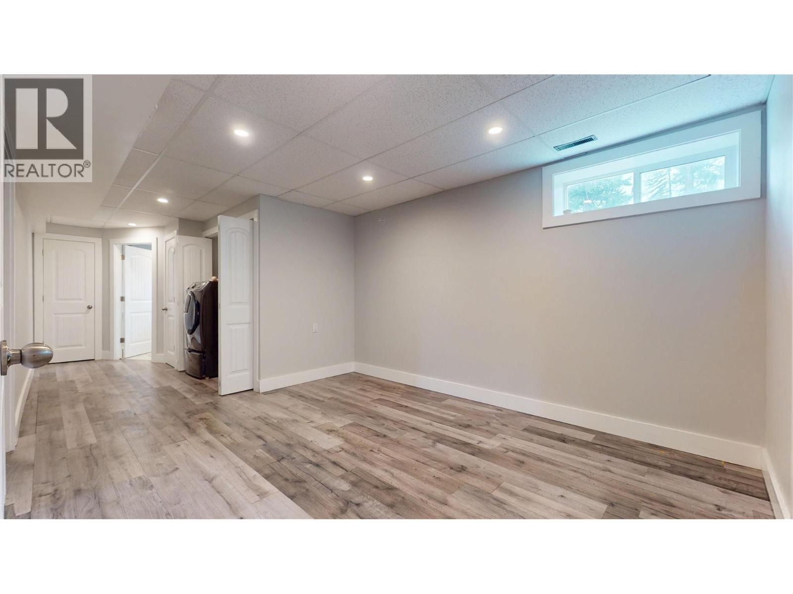 2001 8TH Avenue S - Image 22