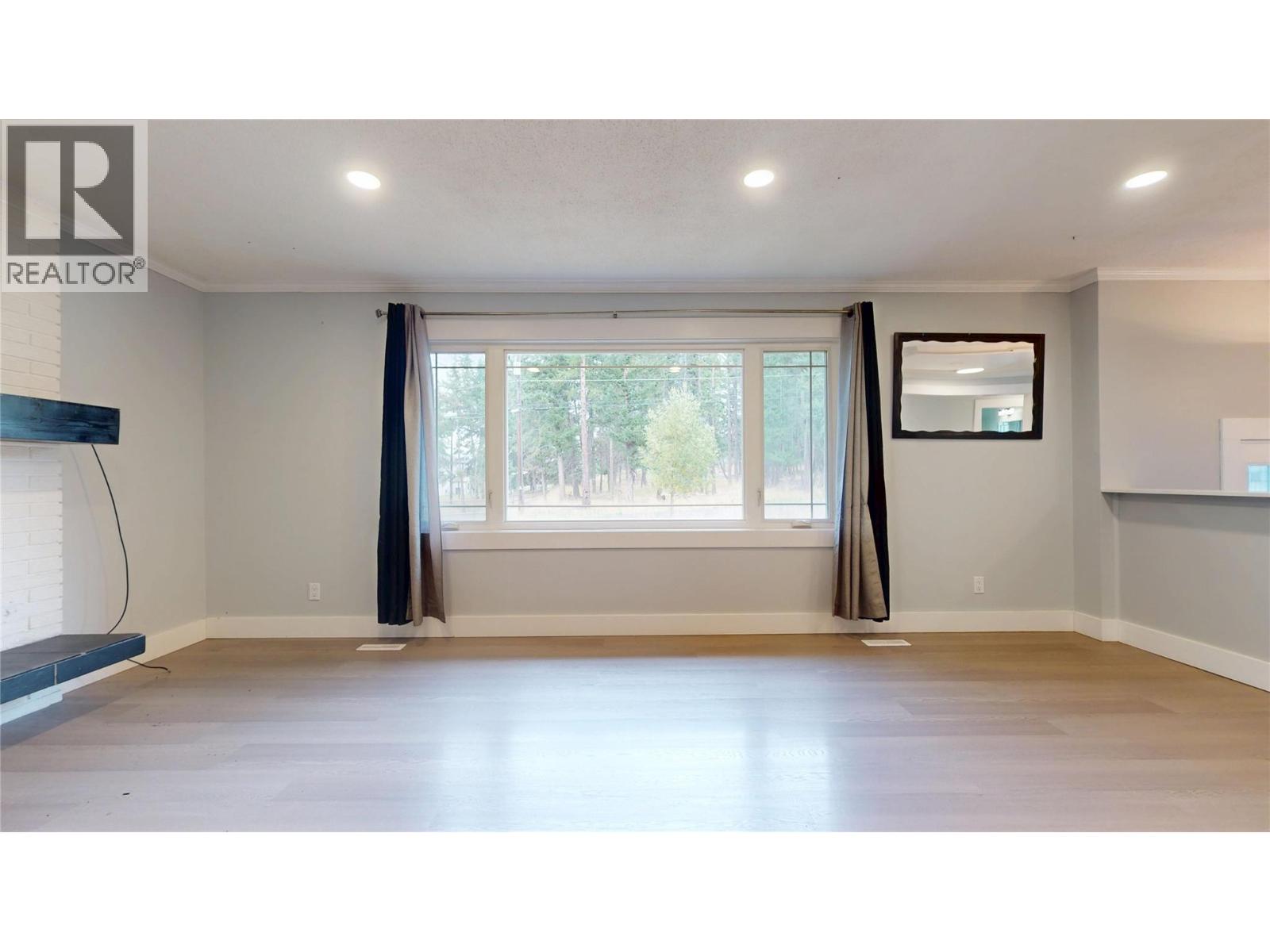 2001 8TH Avenue S - Image 9