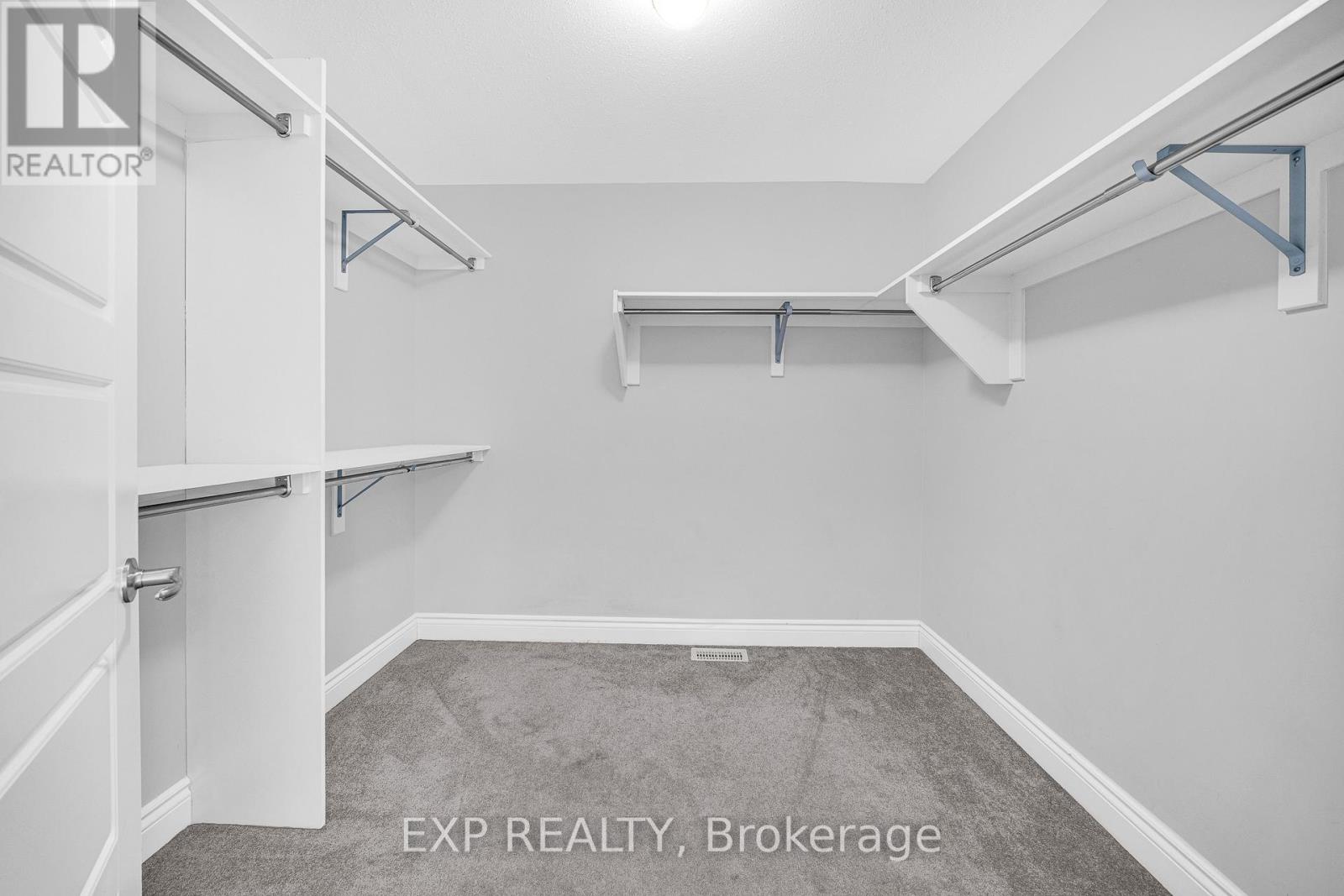 126 YEARLING CIRCLE - Image 25