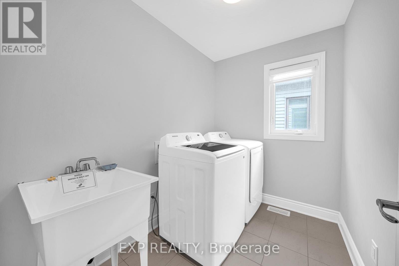 126 YEARLING CIRCLE - 35