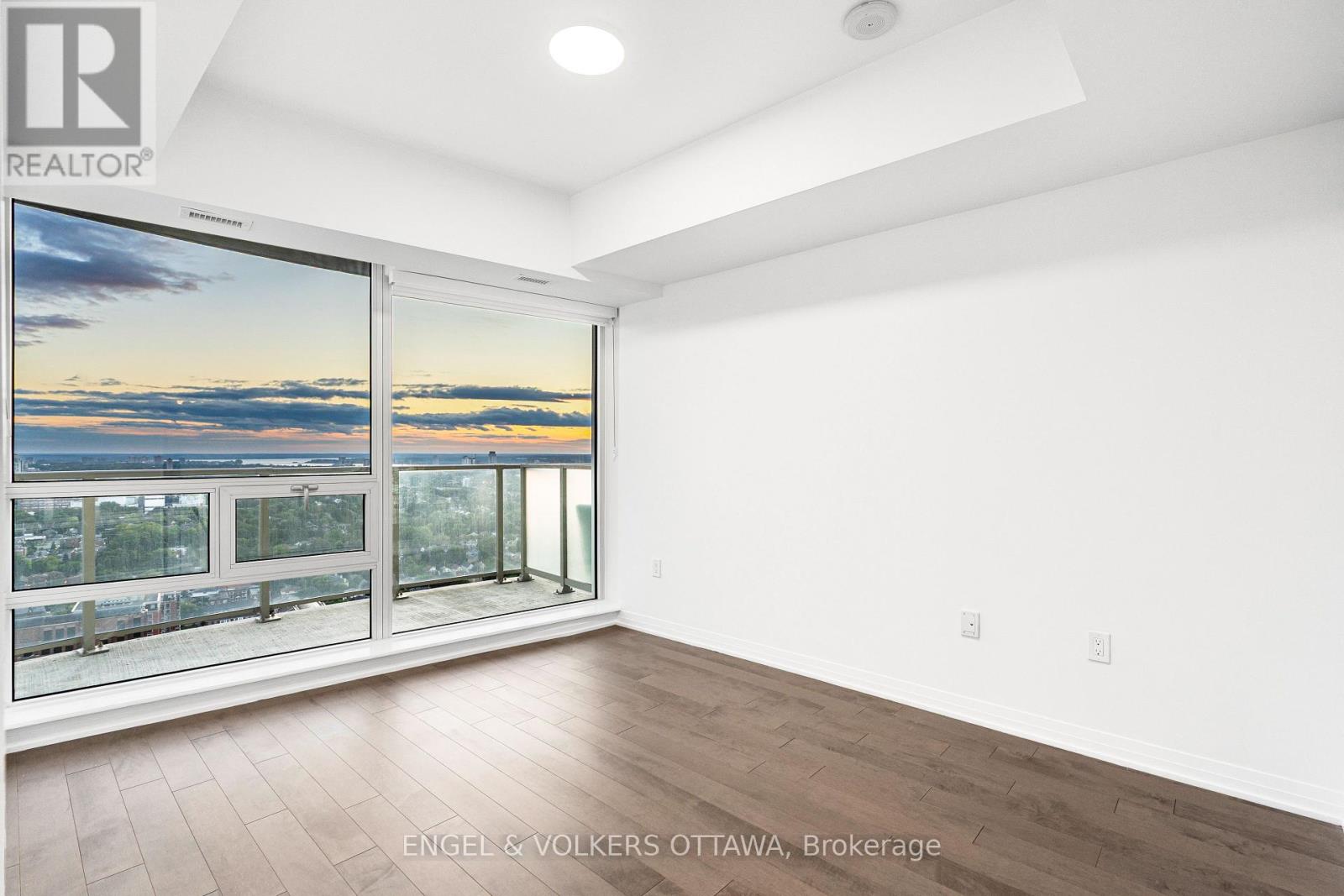 1 Bed, 1 Bath House for Sale in Ottawa – 3403 – 805 CARLING AVENUE, Ottawa – MLS# X13753294 - Image 19