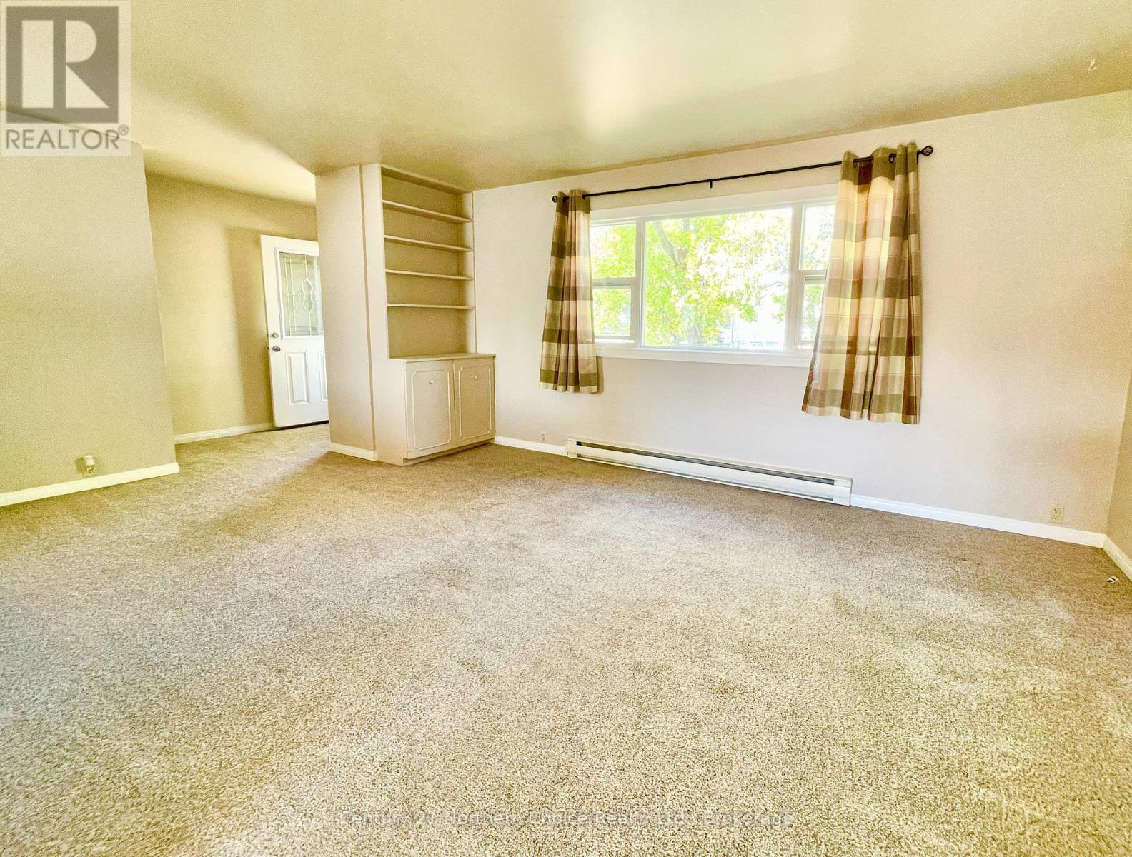 154 PARKDALE ROAD - Image 11