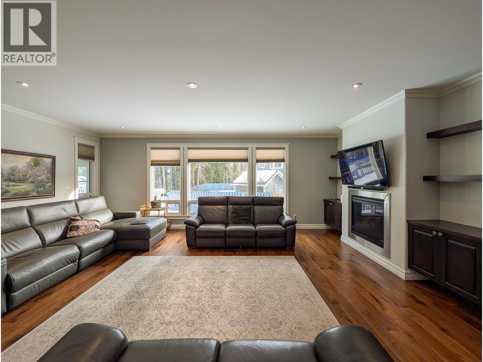 Photo 16 of 40 — 7817 GUERRIER PLACE · Prince George, BC